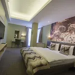 Riva's Moda Отель