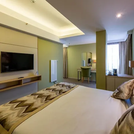 Riva's Moda Hotel 3*