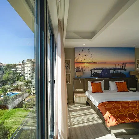 Riva's Moda Hotel 3*