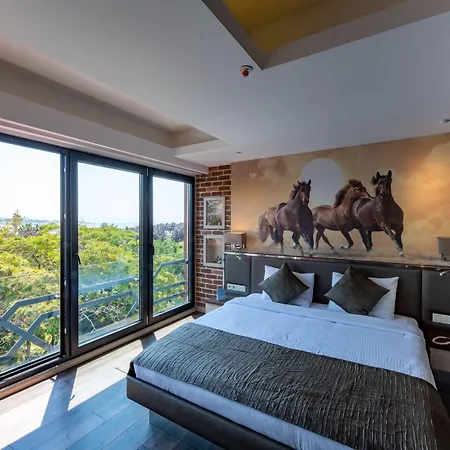 Riva's Moda Istanbul