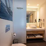 Riva's Moda Szálloda 3*